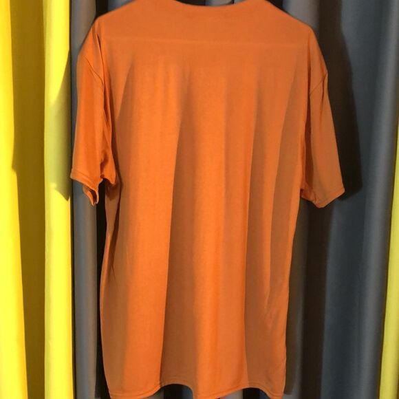 Patrick Mahomes-Chiefs burnt orange tshirt XL-NWOT - Picture 2 of 5